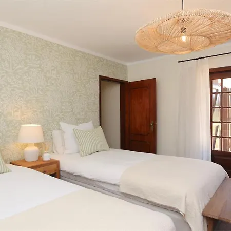 Lynx- Cleverdetails, Sleeps 8, Quiet Area, Walking Distance From The Marina, Restaurants And Supermarkets Feriehus *