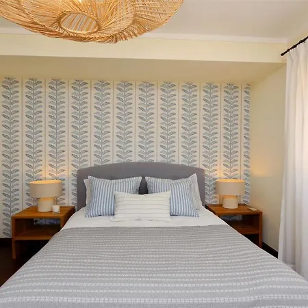 Lynx- Cleverdetails, Sleeps 8, Quiet Area, Walking Distance From The Marina, Restaurants And Supermarkets