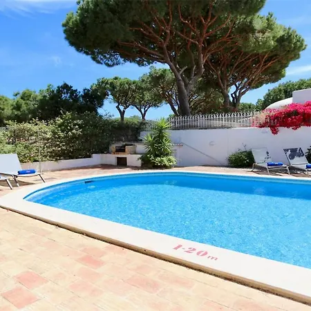 Lynx- Cleverdetails, Sleeps 8, Quiet Area, Walking Distance From The Marina, Restaurants And Supermarkets Feriehus Vilamoura